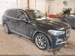 5UXCR6C58KLL13780 2019 BMW X5