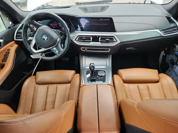 5UXCR6C58KLL22575 2019 BMW X5 - Image 8