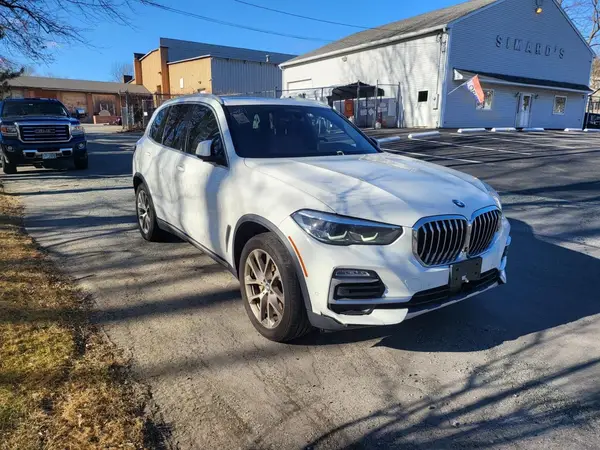 5UXCR6C58KLL25525 2019 BMW X5 - Image 1