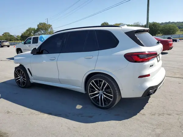 5UXCR6C58KLL27937 2019 BMW X5 - Image 2