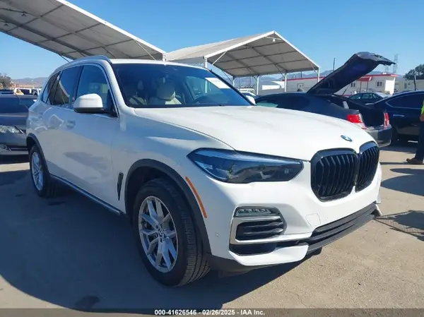 5UXCR6C58KLL38520 2019 BMW X5 - Image 1