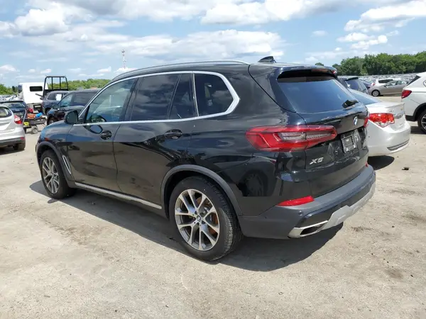 5UXCR6C58KLL52837 2019 BMW X5 - Image 2