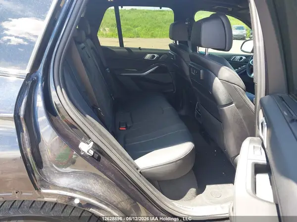 5UXCR6C59KLL02853 2019 BMW X5 - Image 8