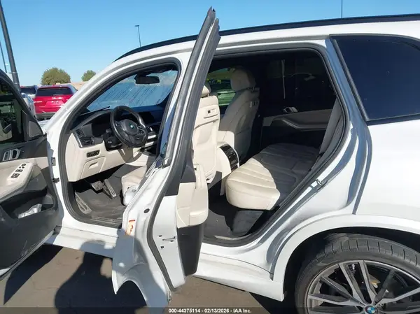 5UXCR6C59KLL05770 2019 BMW X5 - Image 8
