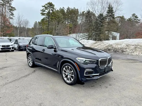 5UXCR6C59KLL06398 2019 BMW X5 - Image 2