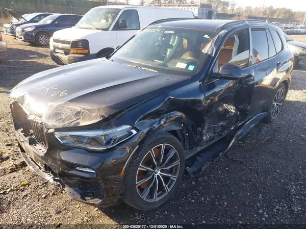 5UXCR6C59KLL07633 2019 BMW X5 - Image 2