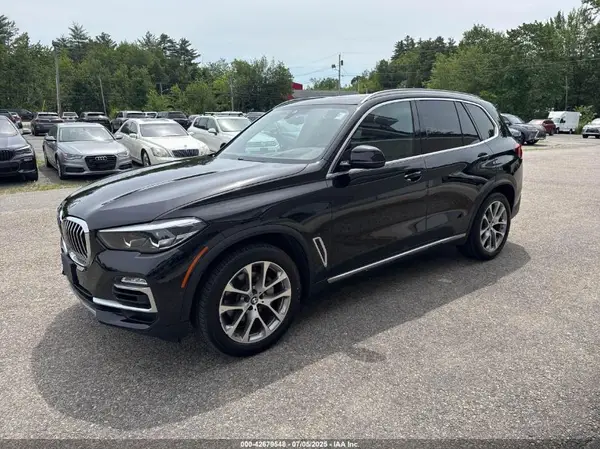 5UXCR6C59KLL08796 2019 BMW X5 - Image 2