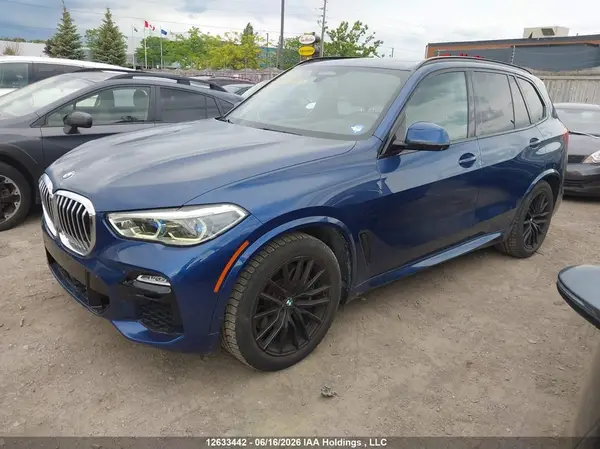 5UXCR6C59KLL11939 2019 BMW X5 - Image 2