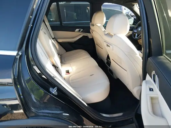 5UXCR6C59KLL13903 2019 BMW X5 - Image 8