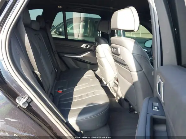 5UXCR6C59KLL23542 2019 BMW X5 - Image 8