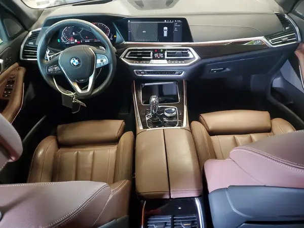 5UXCR6C59KLL24562 2019 BMW X5 - Image 8