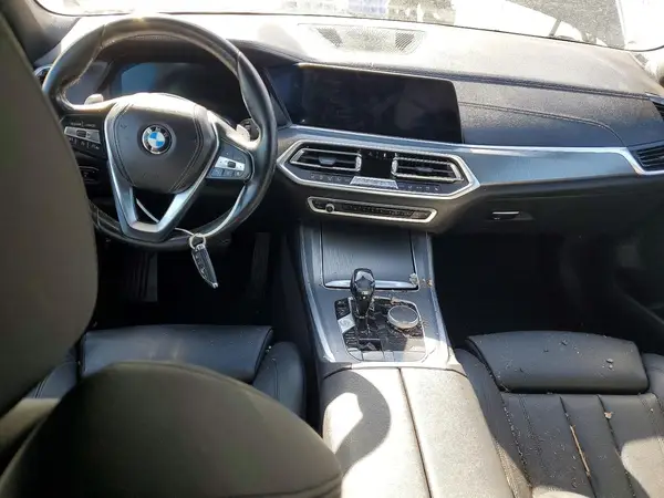 5UXCR6C59KLL26702 2019 BMW X5 - Image 8