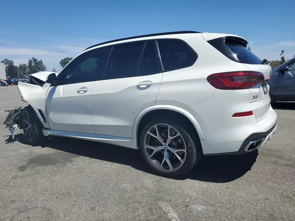 5UXCR6C59KLL27087 2019 BMW X5 - Image 2