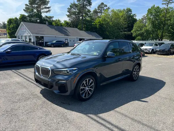 5UXCR6C59KLL27347 2019 BMW X5 - Image 2