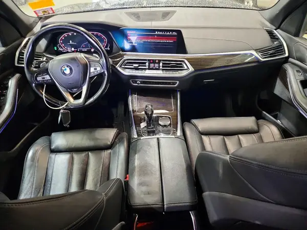 5UXCR6C59KLL31284 2019 BMW X5 - Image 8