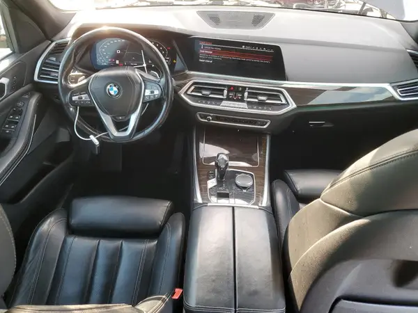 5UXCR6C5XKLK81589 2019 BMW X5 - Image 8