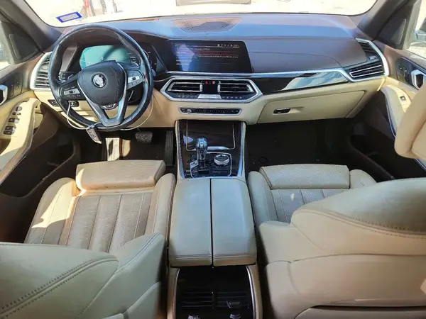 5UXCR6C5XKLK85383 2019 BMW X5 - Image 8
