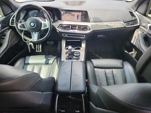 5UXCR6C5XKLK89594 2019 BMW X5 - Image 8