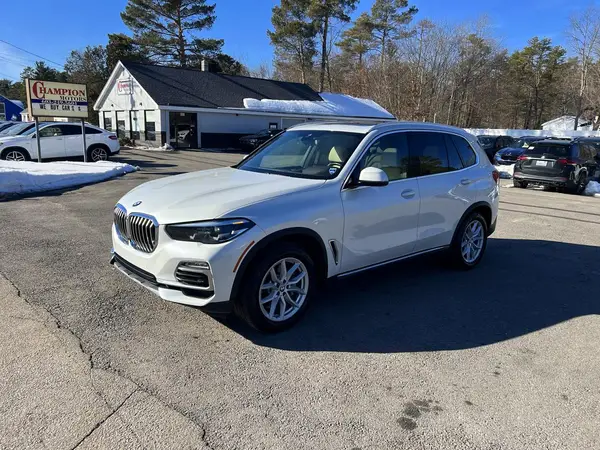 5UXCR6C5XKLL02067 2019 BMW X5 - Image 2