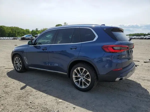5UXCR6C5XKLL03851 2019 BMW X5 - Image 2