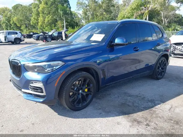 5UXCR6C5XKLL07530 2019 BMW X5 - Image 2