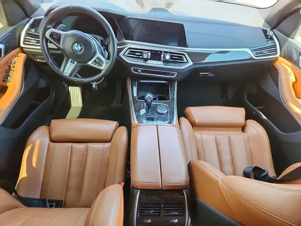 5UXCR6C5XKLL10024 2019 BMW X5 - Image 8