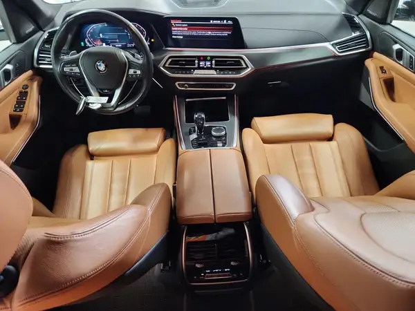 5UXCR6C5XKLL13361 2019 BMW X5 - Image 8