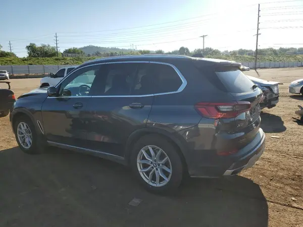 5UXCR6C5XKLL14106 2019 BMW X5 - Image 2