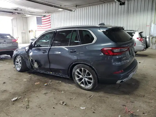 5UXCR6C5XKLL21055 2019 BMW X5 - Image 2