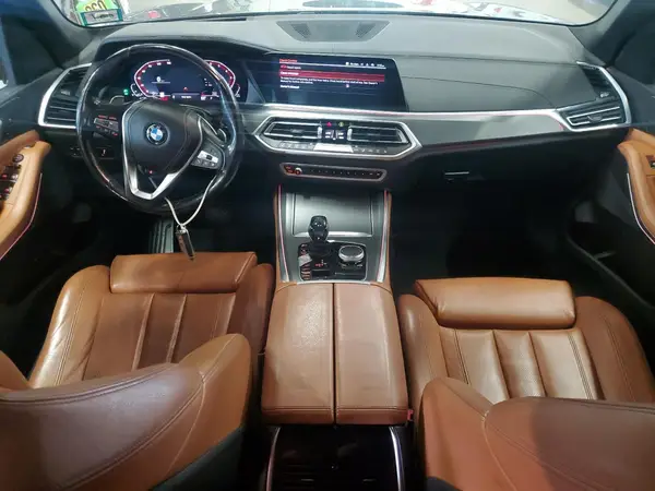 5UXCR6C5XKLL22691 2019 BMW X5 - Image 8