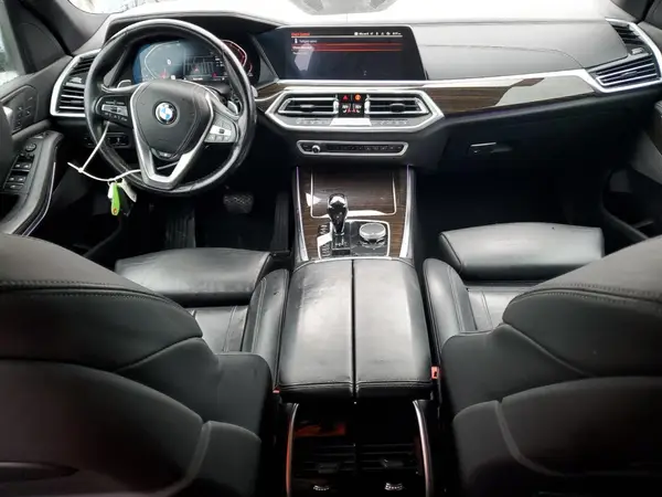 5UXCR6C5XKLL34906 2019 BMW X5 - Image 8