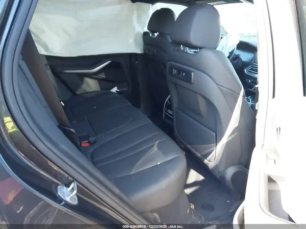 5UXCR6C5XKLL35280 2019 BMW X5 - Image 8