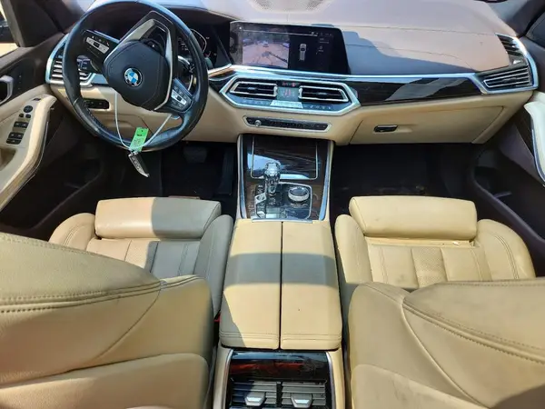 5UXCR6C5XKLL37336 2019 BMW X5 - Image 8