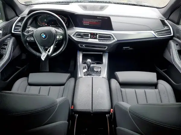 5UXCR6C5XKLL38468 2019 BMW X5 - Image 8