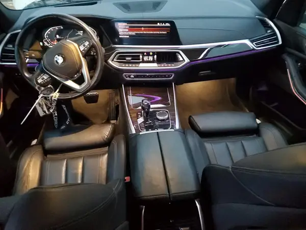 5UXCR6C5XKLL60924 2019 BMW X5 - Image 8