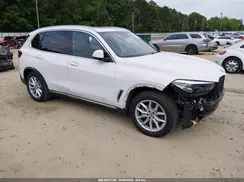 5UXCR6C5XKLL62334 2019 BMW X5
