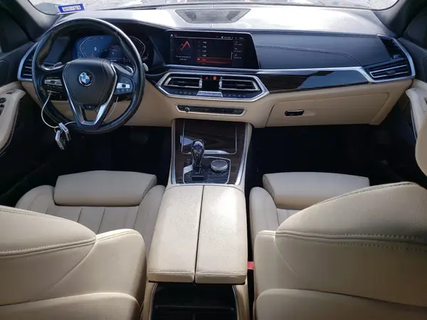 5UXCR6C5XKLL64763 2019 BMW X5 - Image 8