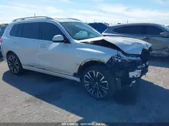 5UXCW2C00L9A03002 2020 BMW X7