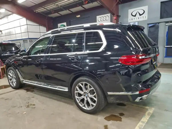 5UXCW2C00L9B06906 2020 BMW X7 - Image 2