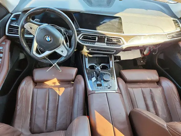 5UXCW2C00M9E88095 2021 BMW X7 - Image 8