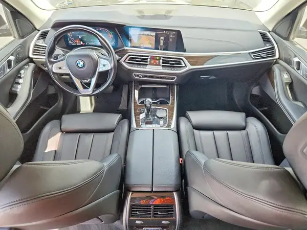 5UXCW2C00M9G75367 2021 BMW X7 - Image 8