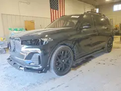 5UXCW2C00N9K77543 2022 BMW X7