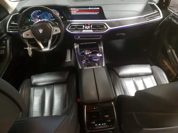 5UXCW2C00N9K77543 2022 BMW X7 - Image 8