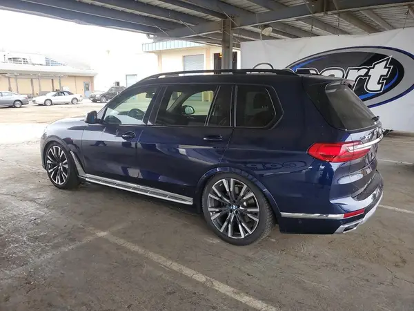 5UXCW2C00N9K91250 2022 BMW X7 - Image 2