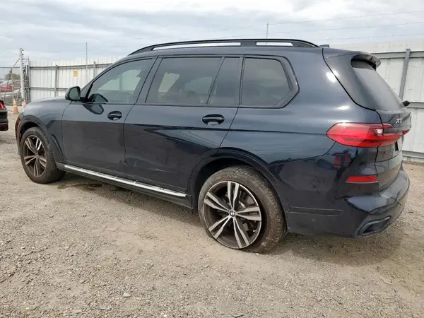 5UXCW2C00N9M41180 2022 BMW X7 - Image 2