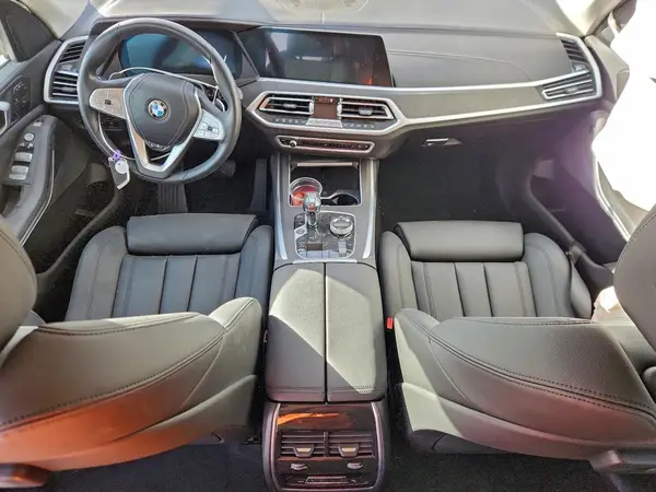 5UXCW2C00N9M53362 2022 BMW X7 - Image 8