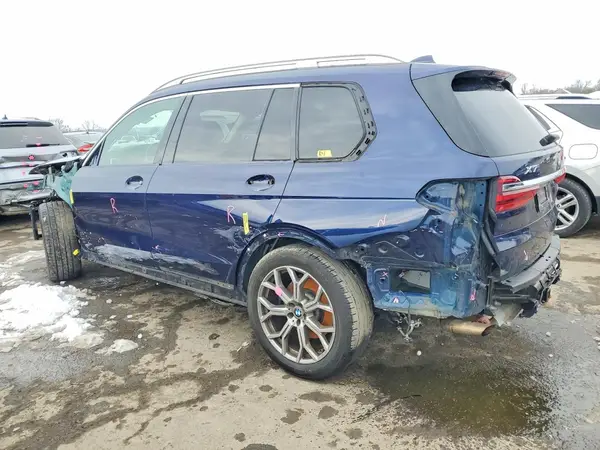 5UXCW2C01L9A00545 2020 BMW X7 - Image 2