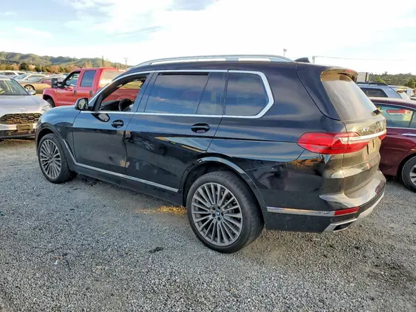 5UXCW2C01L9B41874 2020 BMW X7 - Image 2