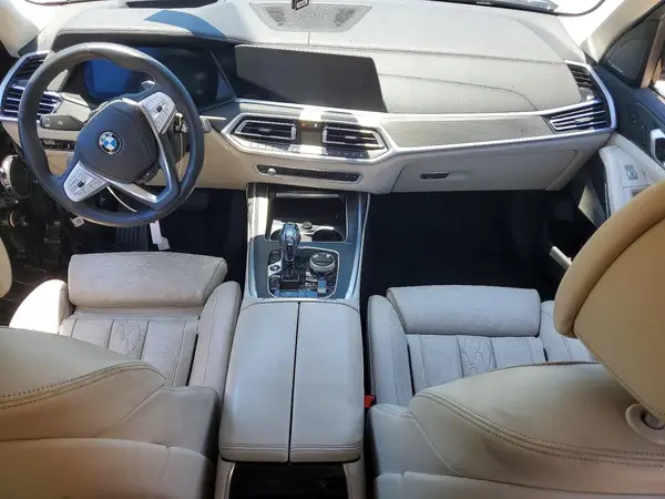 5UXCW2C01L9B59193 2020 BMW X7 - Image 8