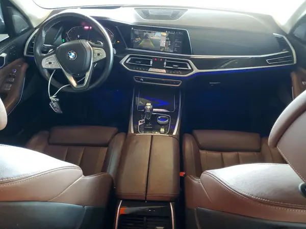 5UXCW2C01M9E73475 2021 BMW X7 - Image 8